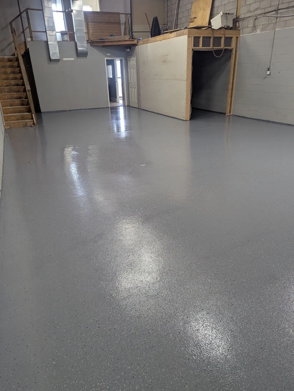 Commercial flake epoxy floor